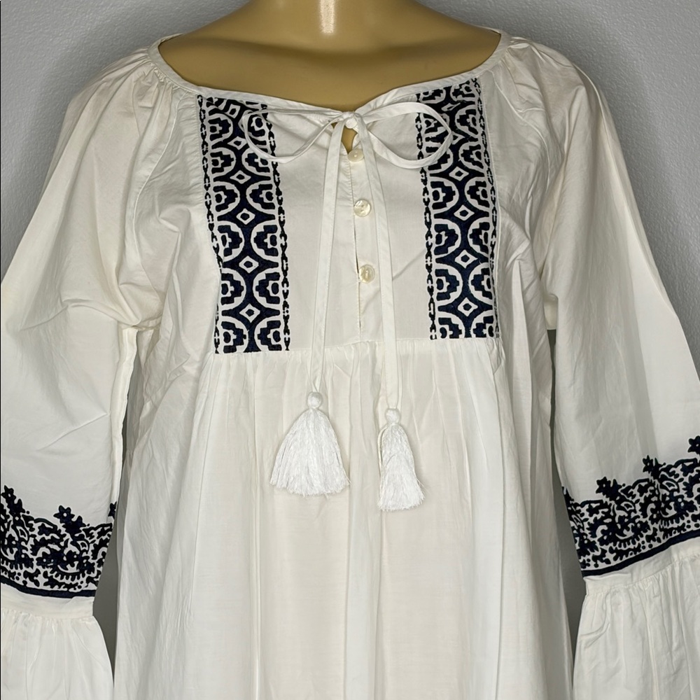 Roller Rabbit White Boho Embroidered Tassel Dress with Navy Accents Size S - Picture 3 of 6